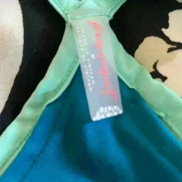 Free People Movement Endless Sunshine Mesh Back V Strap Crop Size - Picture 8 of 9